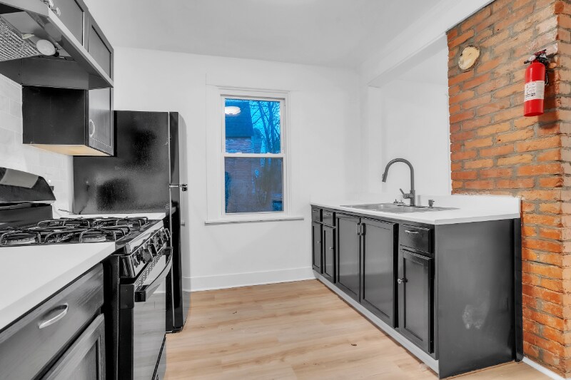 Building Photo - 2319 Patterson Ave