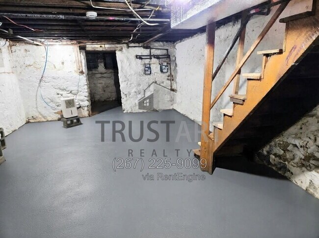 Building Photo - 1103 Foulkrod St