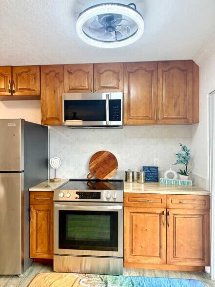 Building Photo - 436 Auburn Dr