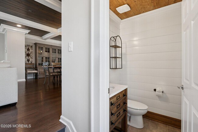 Building Photo - 13 Halfmoon Ct