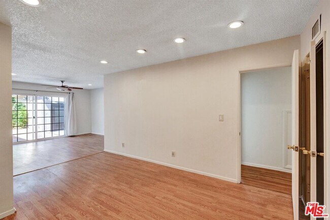 Building Photo - 2511 Castle Heights Ave