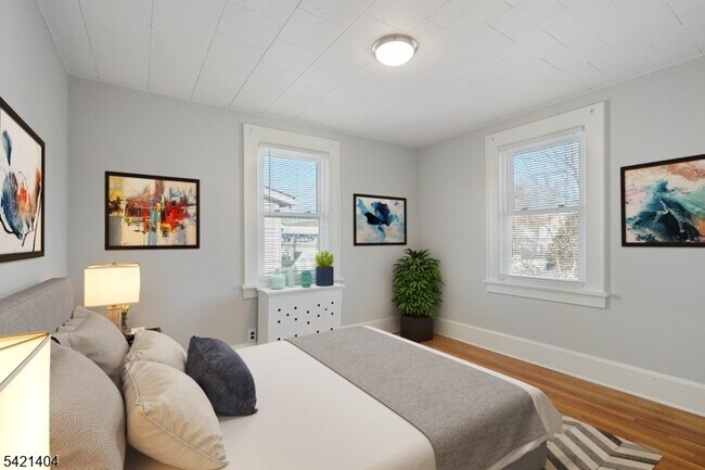 Building Photo - 23 Meeker Pl