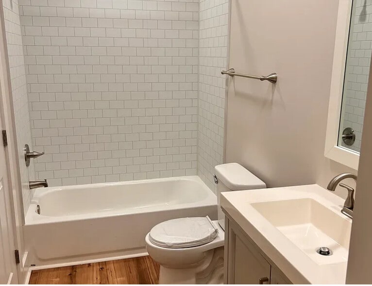 Building Photo - 8 Philadelphia Ave