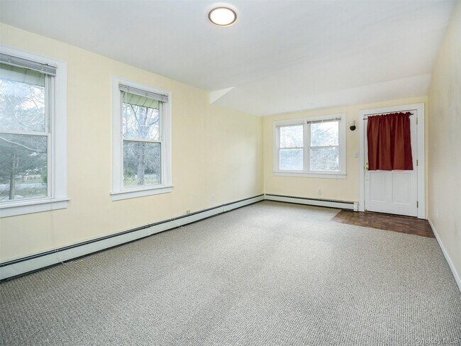 Building Photo - 67 Glenlawn Ave