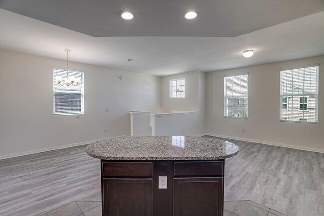 Building Photo - 576 Ferrule Dr