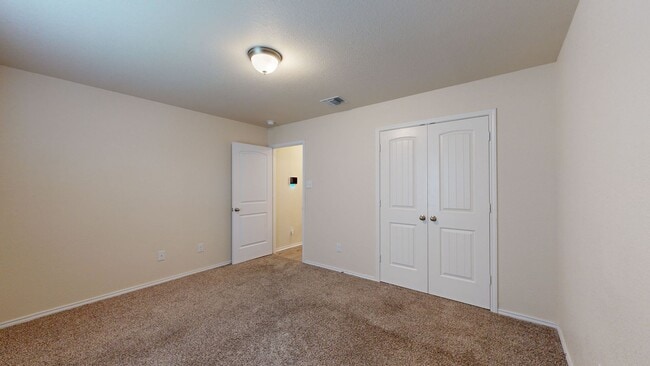 Building Photo - Minutes from Fort Hood charming 4 bedroom ...