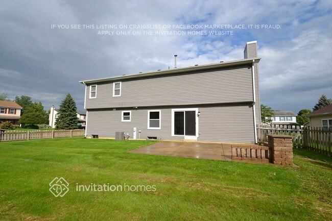 Building Photo - 605 Red Coach Ln