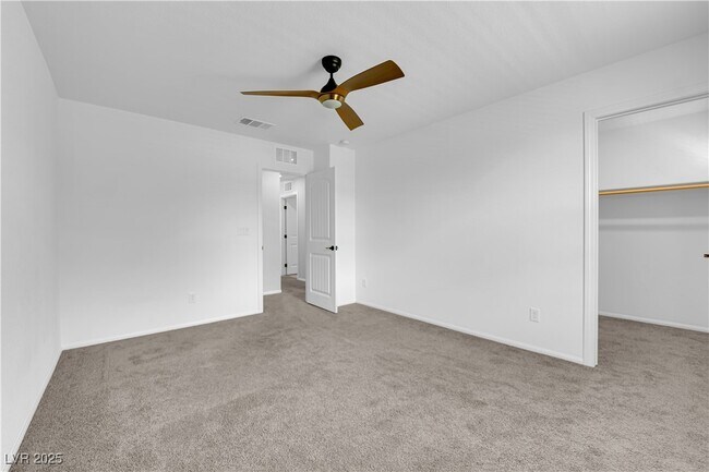 Building Photo - 8035 Skye Foxx St