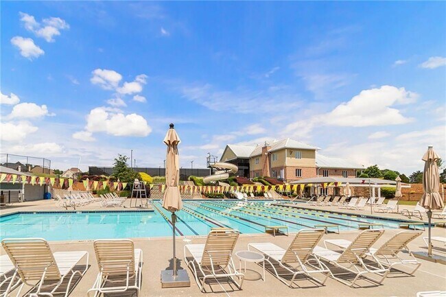 Building Photo - 2596 Rock Maple Dr NE