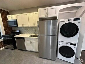 Building Photo - 2 bedroom in BRONX NY 10467