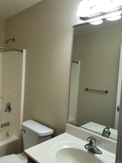 Building Photo - 31 Knollview Ct