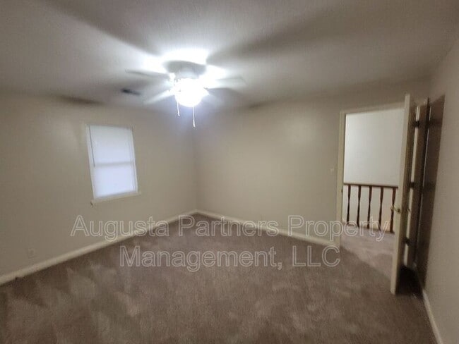 Building Photo - 4768 Red Leaf Ct