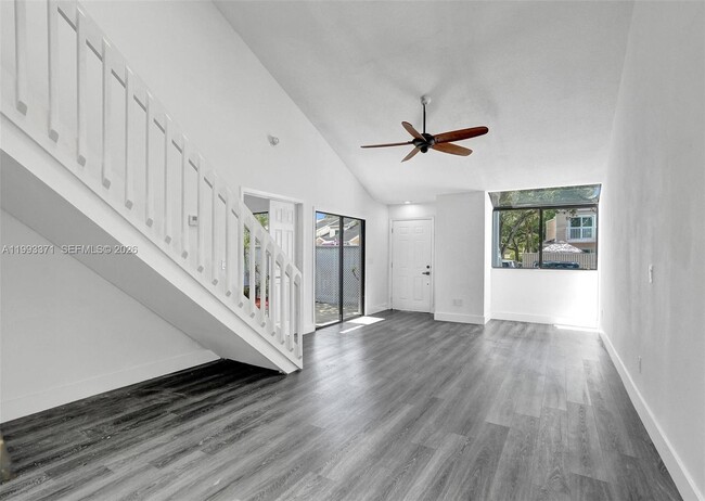 Building Photo - 1818 Adventure Pl