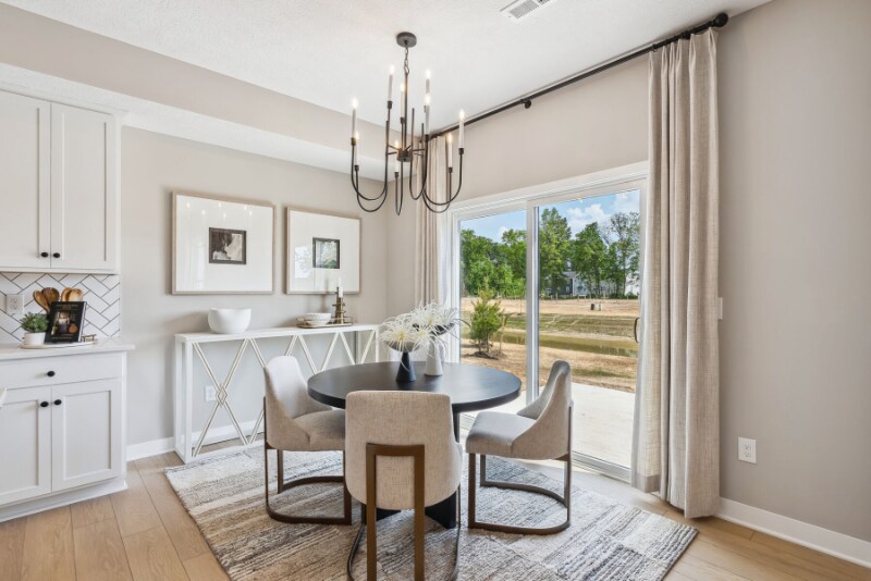 Building Photo - 6385 Hamilton Woods Blvd S