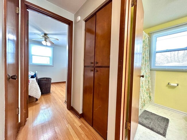 Building Photo - Four Bedroom Home in Southeast Grand Rapids