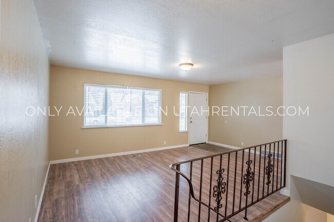 Building Photo - 1429 N 800 W