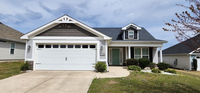 Primary Photo - 3 Bedroom 2 bath Across the street from Fo...