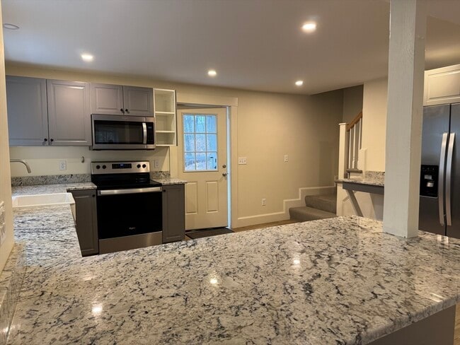 Building Photo - 147 Red Acre Rd