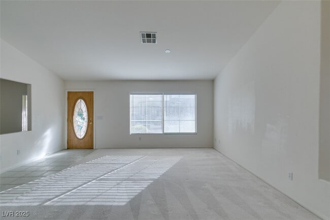 Building Photo - 1682 E Graystone Canyon Ave