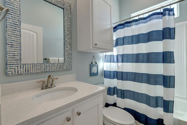 Building Photo - 1624 Eleventh St