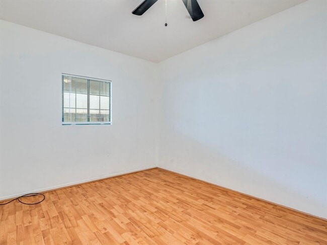 Building Photo - 5628 Pinon Vista Dr