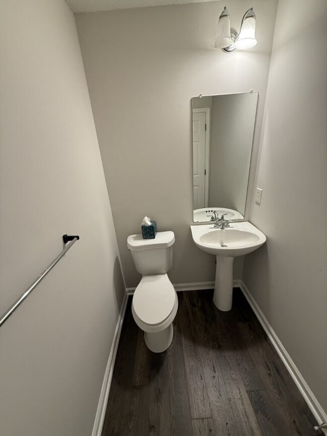 Building Photo - Spacious 3 bed 3 bath home in Union City