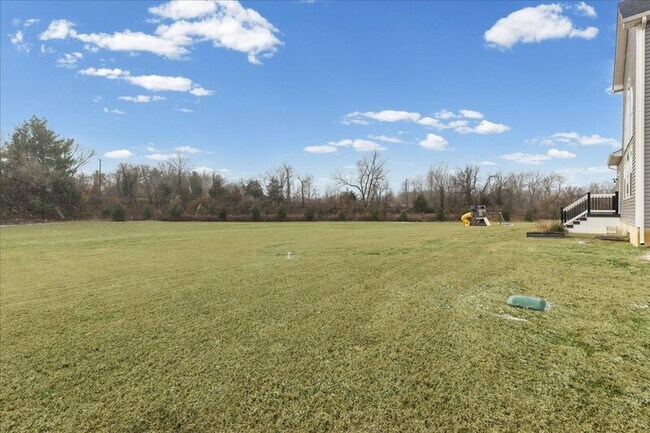 Building Photo - 8 Katie Dr