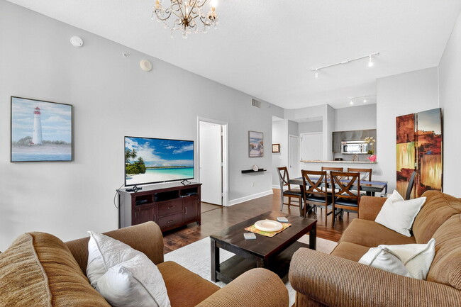 Building Photo - 550 Okeechobee Blvd