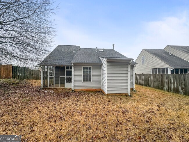 Building Photo - 2380 Union Point Jct