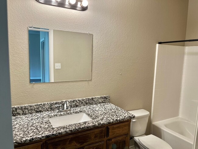 Building Photo - 2312 CR 314