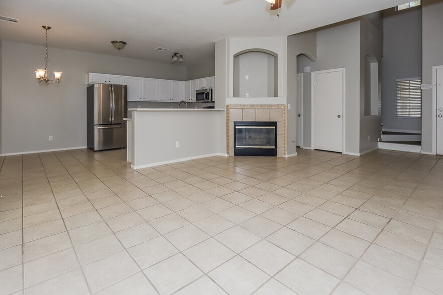 Building Photo - 5934 Aimless St