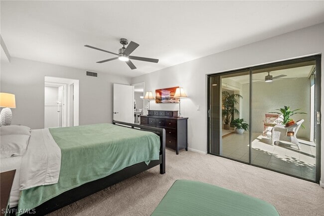 Building Photo - 500 Misty Pines Cir