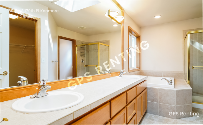 Building Photo - 8019 NE 179th Pl