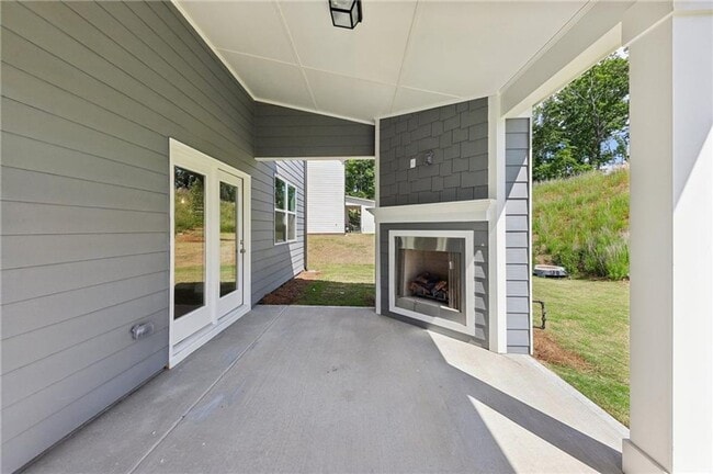 Building Photo - Welcome to Overlook at Marina Bay: Luxury and Comfort Combined