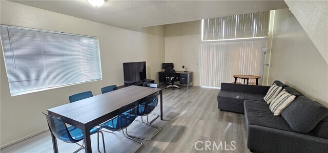 Building Photo - 936 Fairway Ave