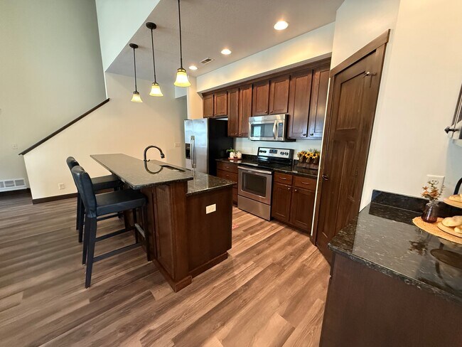 Building Photo - 98 Tribute Ave