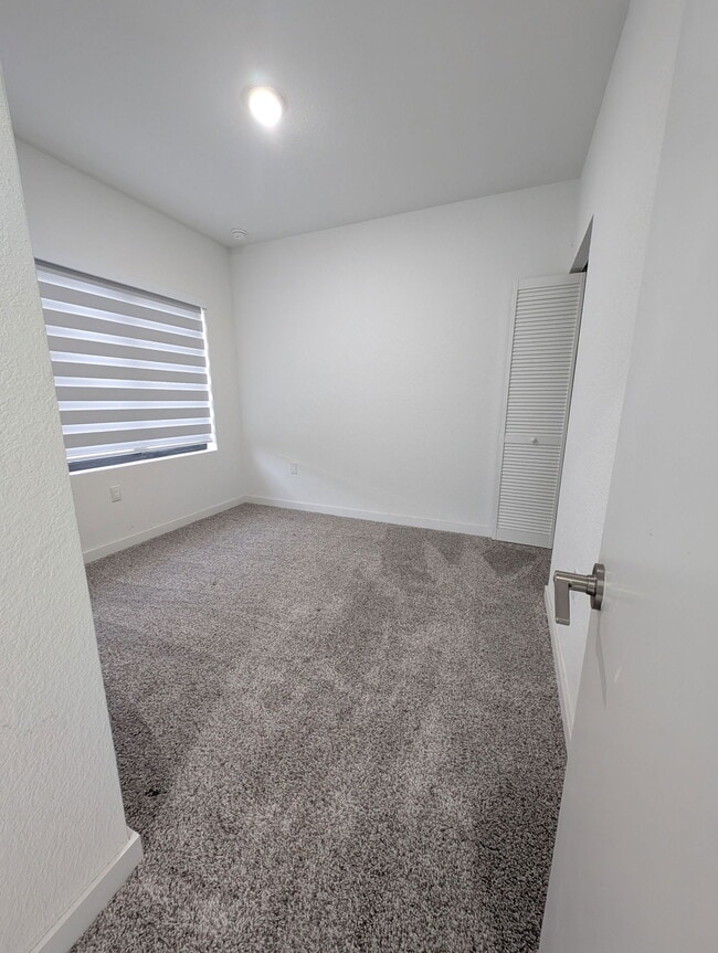 Building Photo - 26124 SW 146th Ave