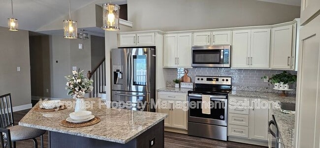 Building Photo - 42 Mcilwee Ln