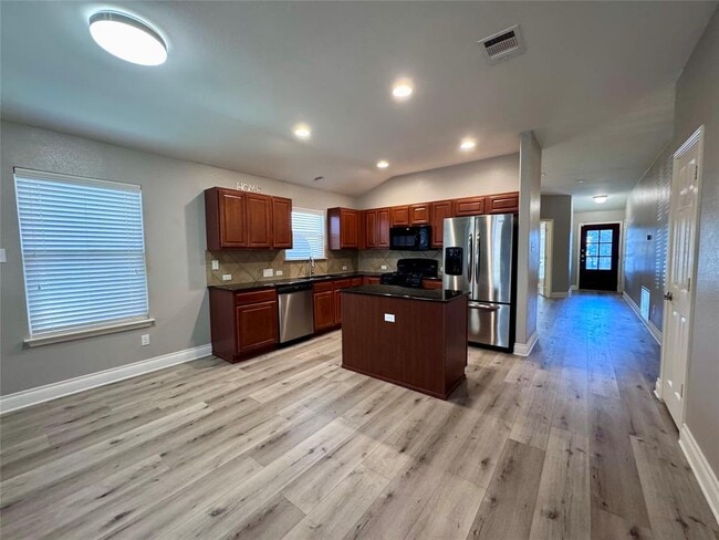 Building Photo - 2401 Christoff Loop