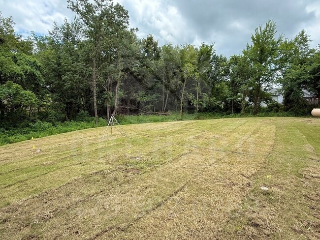 Building Photo - Bella Vista Single-Family Home- 2 Bed/ 2 B...