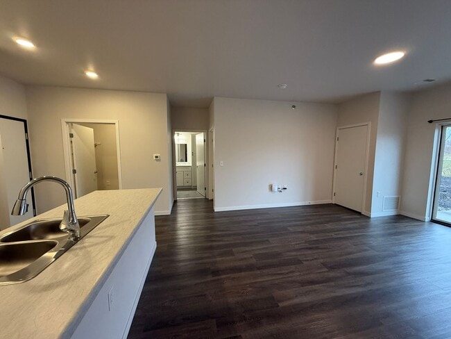 Building Photo - Northern Point Apartments