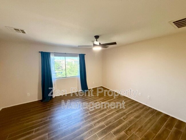 Building Photo - 3870 S Laurel Way