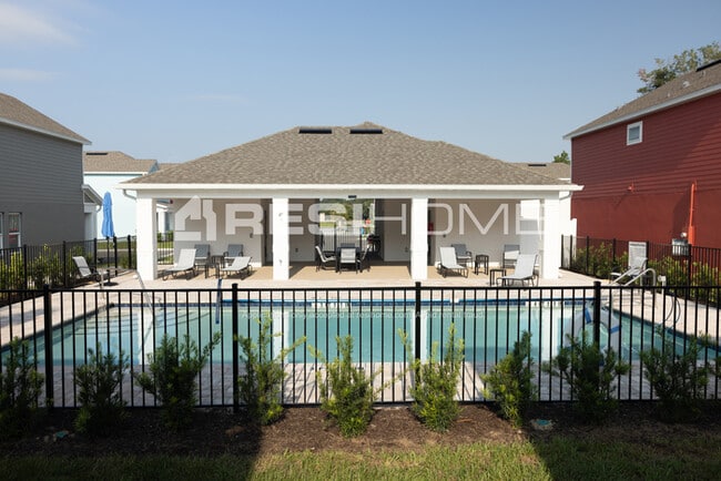 Building Photo - 8112 Arrow Wood Lp