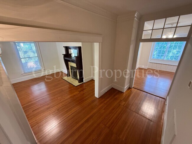 Building Photo - 158 Piedmont Ave