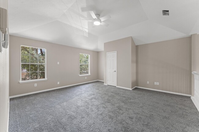 Building Photo - 15306 Goodman St