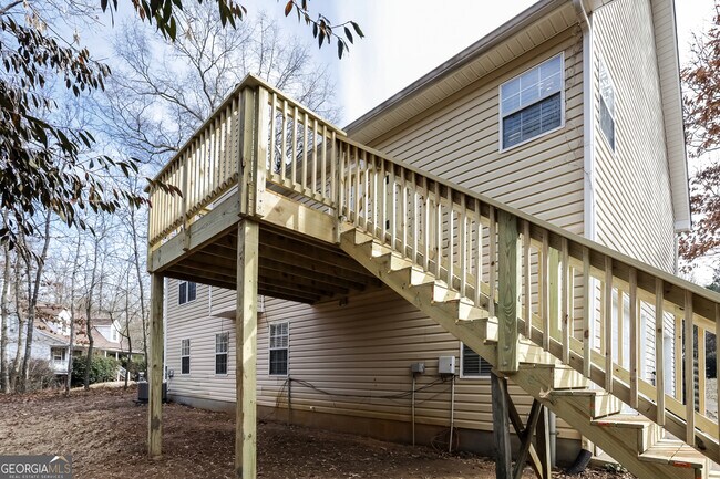 Building Photo - 23 Gatepost Ln