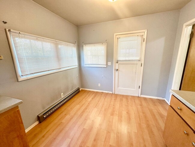 Building Photo - 2 Bedroom 1 Bathroom Home with Acreage in Town