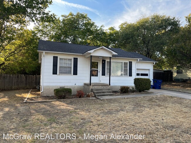 2 br, 1 bath House - 1009 Hillside - 1009 Hillside Dr Ada OK 74820 ...