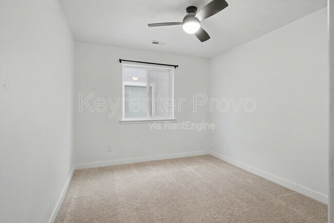 Building Photo - 4152 E Bonne Vista Dr