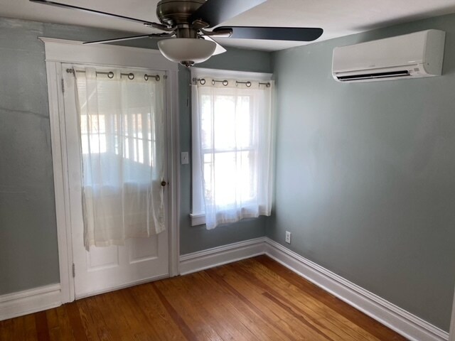 Primary Bedroom & Sun Porch - 2918 N Gaylord St